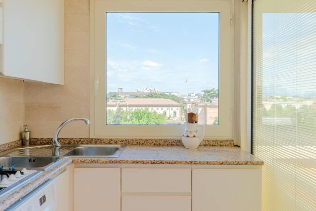 Апартаменты Annia House Рим Экстерьер фото